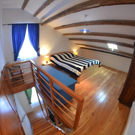 Country House Vrsani Supetarska Draga Esterno foto